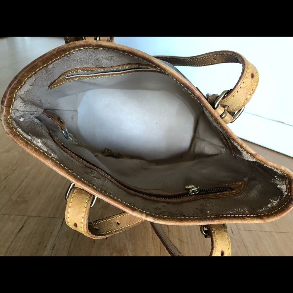 Authentic Louis Vuitton bucket pm shoulder bag - Picture 4 of 8